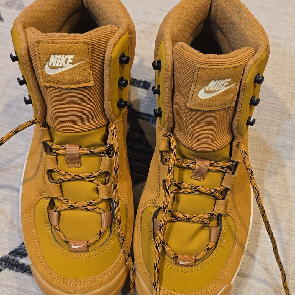Nike City Classic Sneaker Boots Wheat Camel Tan Brown - Size 8 NWOT No Box - Picture 10 of 15